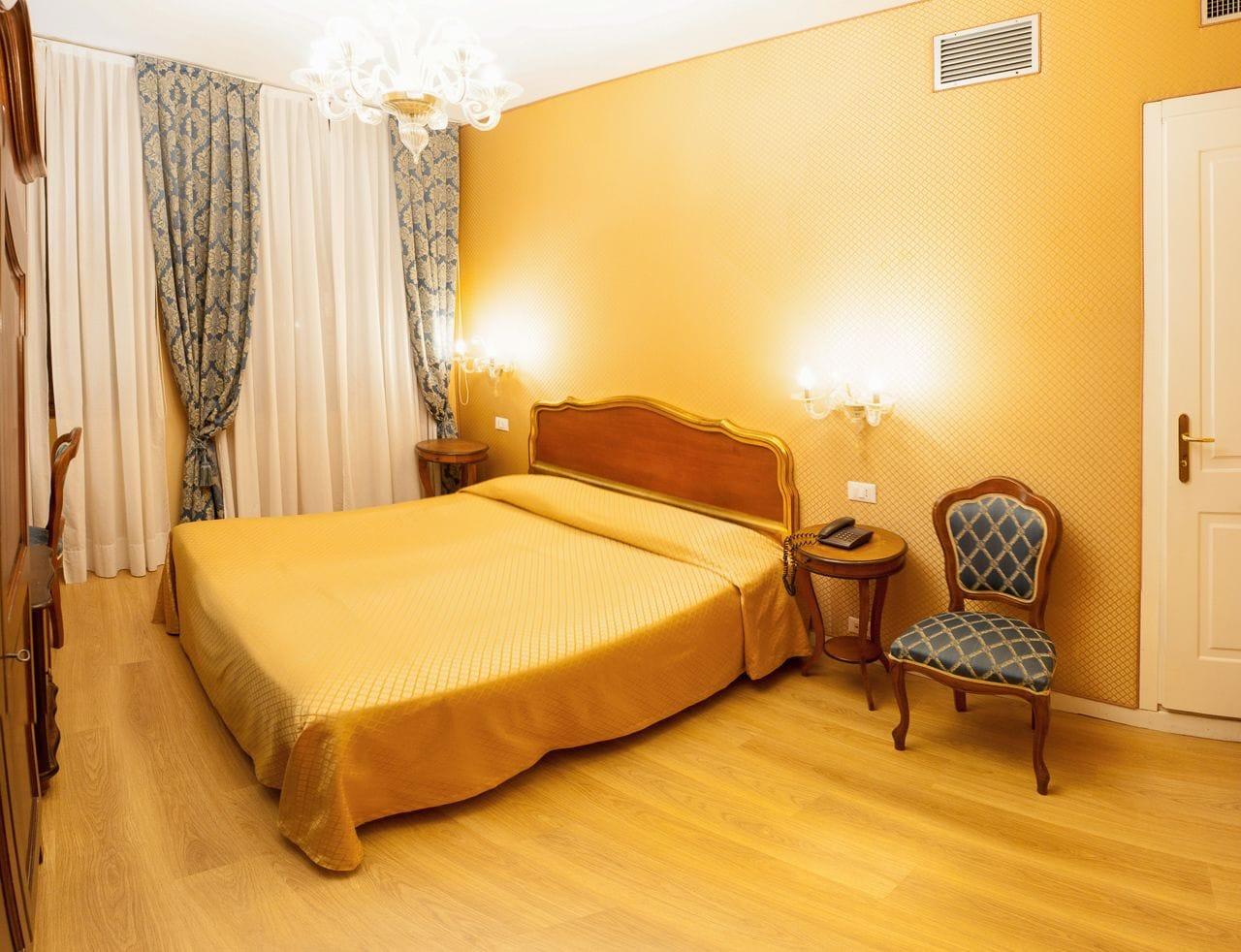 Hotel Locanda Canal Venice Exterior photo