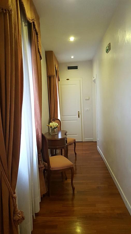 Hotel Locanda Canal Venice Exterior photo