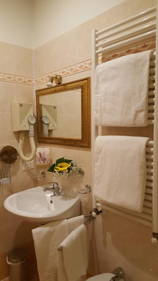 Hotel Locanda Canal Venice Exterior photo