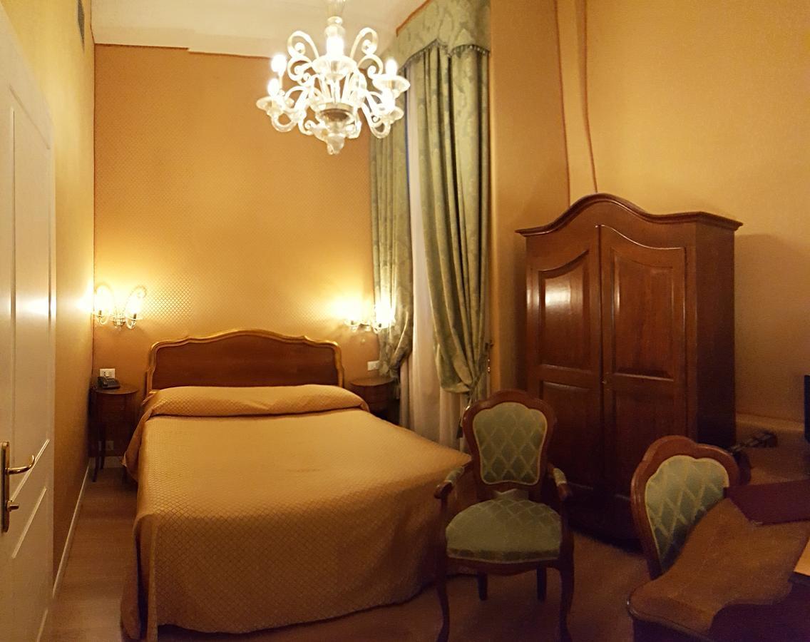 Hotel Locanda Canal Venice Exterior photo