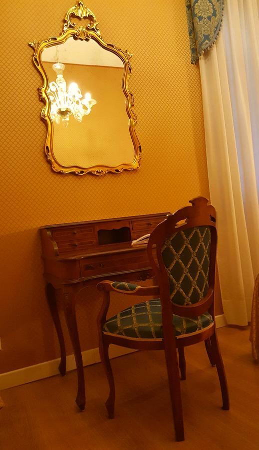 Hotel Locanda Canal Venice Exterior photo