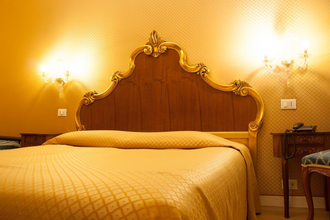 Hotel Locanda Canal Venice Exterior photo