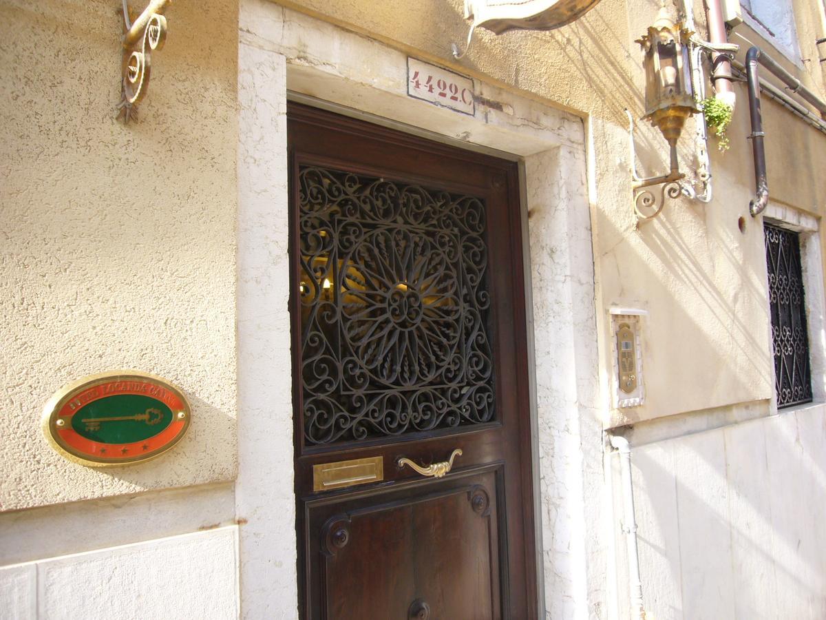 Hotel Locanda Canal Venice Exterior photo